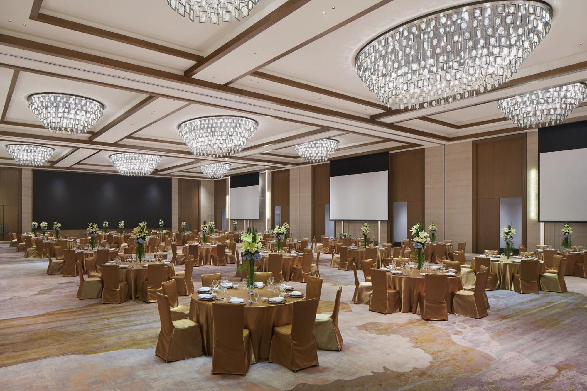 Sheraton Yunfu Xinxing Hotel Exterior foto